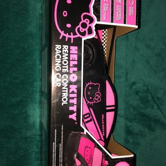 Hello Kitty Remote Control Racing Car - Picture 3 of 3